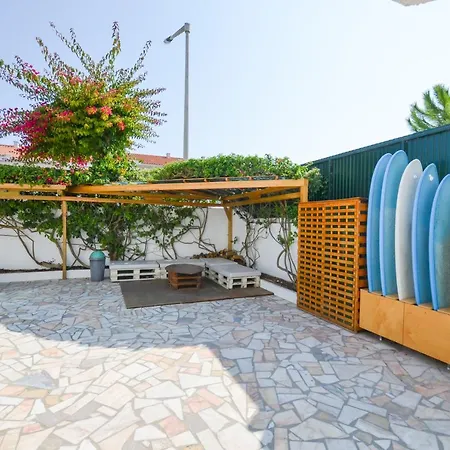 Sandycamps Surfhouse * Ferrel (Leiria)