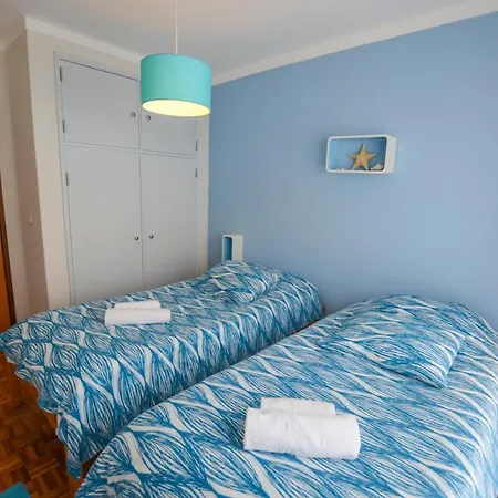 Sandycamps Surfhouse * Ferrel (Leiria)